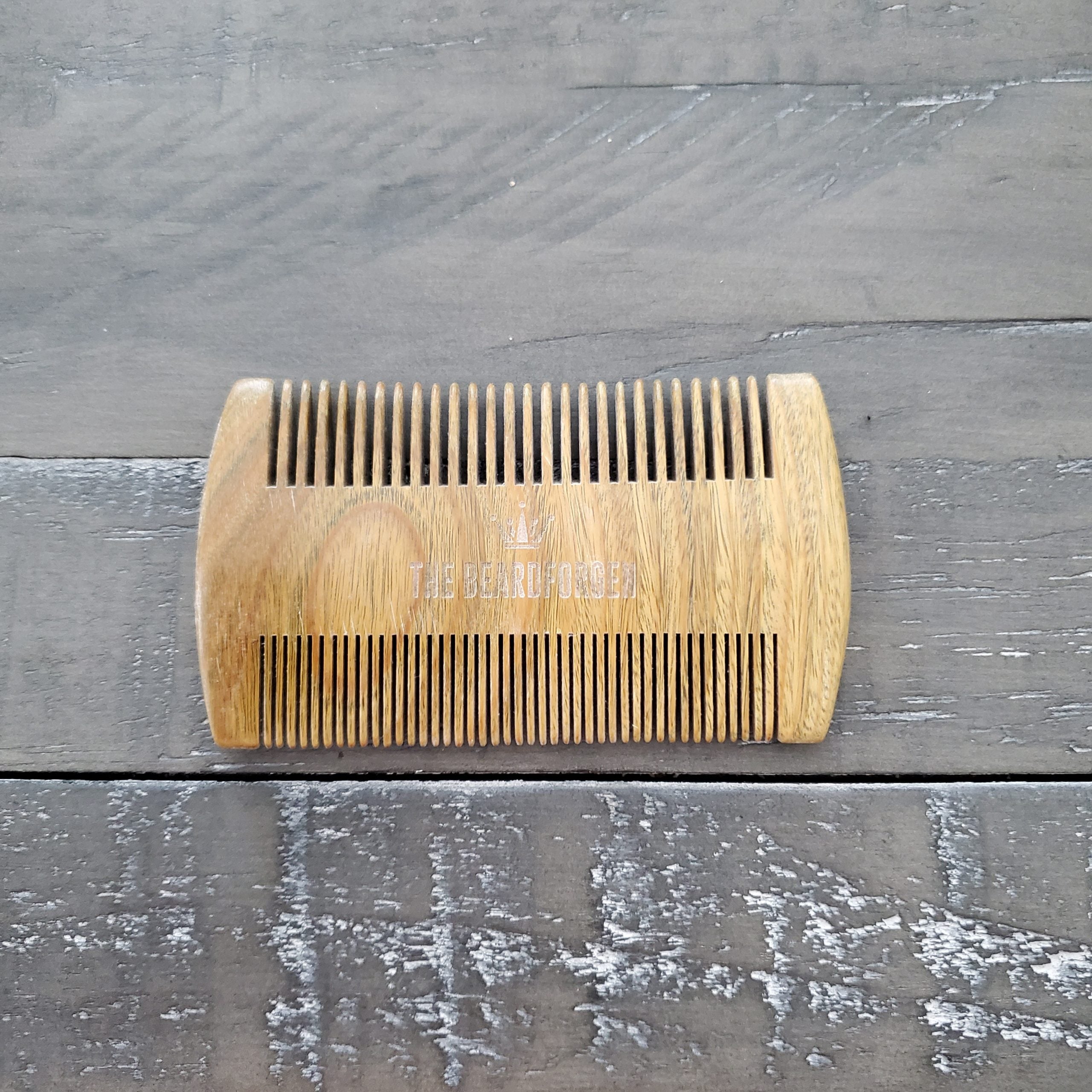 GREEN SANDALWOOD DUAL COMB